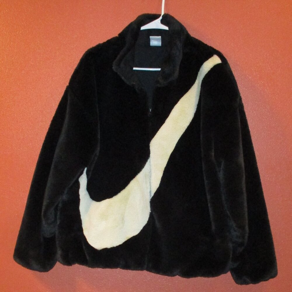Nike Jacket Men X Large Black White Faux Fur Full Zip Pockets Outdoors Jacket